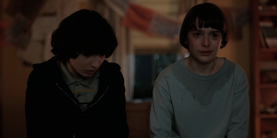 Stranger_Things_S02E05_mp42668.jpg