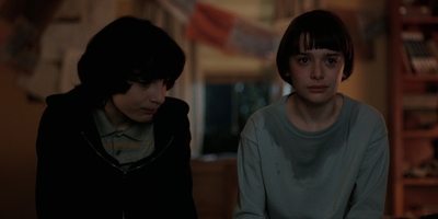 Stranger_Things_S02E05_mp42682.jpg