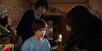 Stranger_Things_S02E05_mp43892.jpg