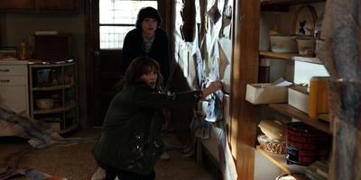 Stranger_Things_S02E05_mp43933.jpg