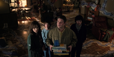 Stranger_Things_S02E05_mp43998.jpg