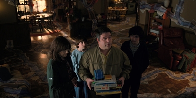 Stranger_Things_S02E05_mp44002.jpg