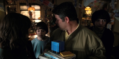 Stranger_Things_S02E05_mp44005.jpg