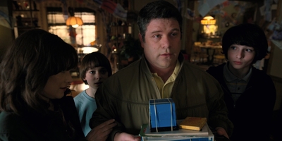 Stranger_Things_S02E05_mp44010.jpg