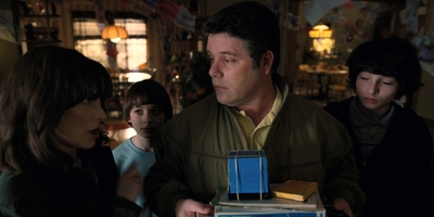 Stranger_Things_S02E05_mp44011.jpg