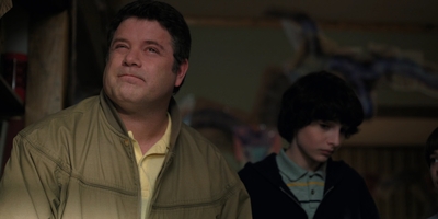 Stranger_Things_S02E05_mp44037.jpg