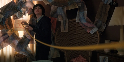 Stranger_Things_S02E05_mp44534.jpg
