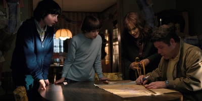 Stranger_Things_S02E05_mp44563.jpg