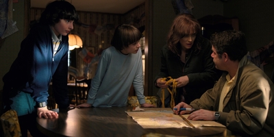 Stranger_Things_S02E05_mp44568.jpg