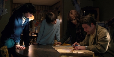 Stranger_Things_S02E05_mp44570.jpg
