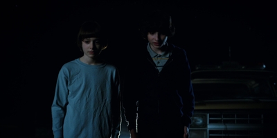 Stranger_Things_S02E05_mp45697.jpg