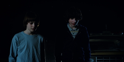 Stranger_Things_S02E05_mp45699.jpg