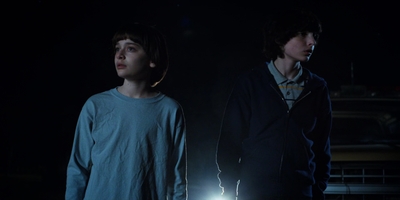 Stranger_Things_S02E05_mp45705.jpg