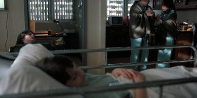 Stranger_Things_S02E06_mp46726.jpg