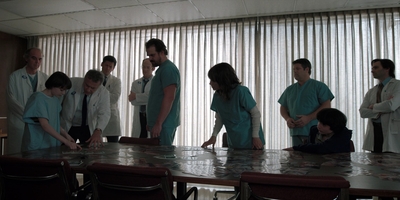Stranger_Things_S02E06_mp47931.jpg