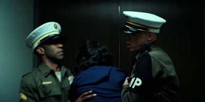Stranger_Things_S02E06_mp48651.jpg