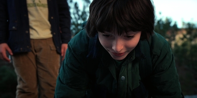 Stranger_Things_S02E07_mp42220.jpg