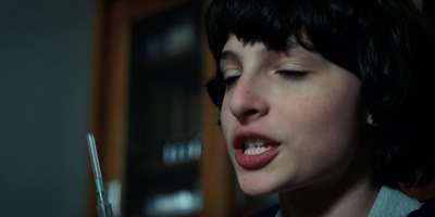 Stranger_Things_S02E08_mp42648.jpg