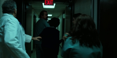 Stranger_Things_S02E08_mp42724.jpg