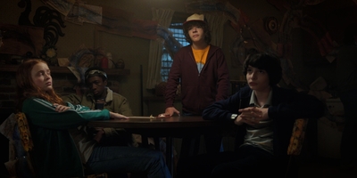Stranger_Things_S02E08_mp43892.jpg
