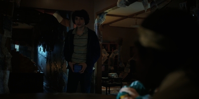 Stranger_Things_S02E08_mp44008.jpg