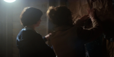 Stranger_Things_S02E08_mp44403.jpg