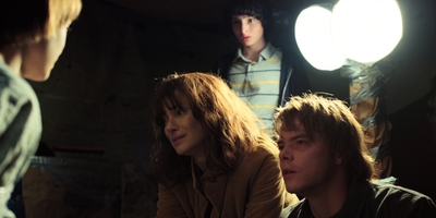 Stranger_Things_S02E08_mp44801.jpg