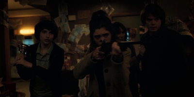 Stranger_Things_S02E08_mp45033.jpg
