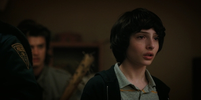 Stranger_Things_S02E08_mp45139.jpg