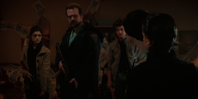 Stranger_Things_S02E09_mp45197.jpg
