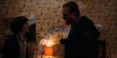 Stranger_Things_S02E09_mp45236.jpg
