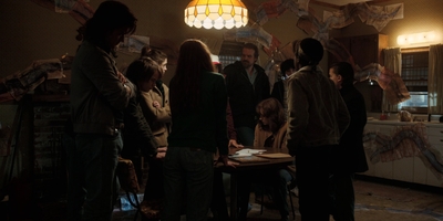 Stranger_Things_S02E09_mp45538.jpg