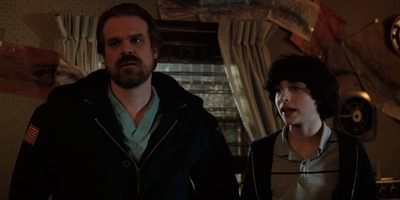 Stranger_Things_S02E09_mp45560.jpg