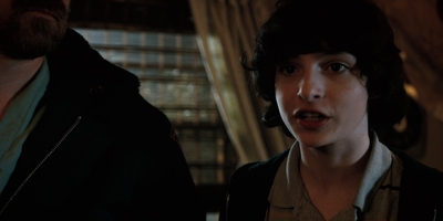 Stranger_Things_S02E09_mp45570.jpg