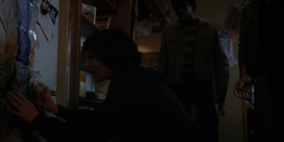 Stranger_Things_S02E09_mp46108.jpg