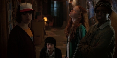 Stranger_Things_S02E09_mp46143.jpg