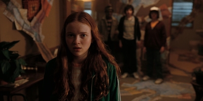 Stranger_Things_S02E09_mp46362.jpg