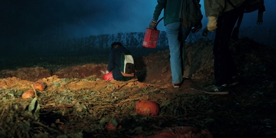 Stranger_Things_S02E09_mp46736.jpg