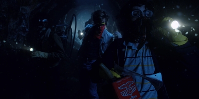 Stranger_Things_S02E09_mp46762.jpg