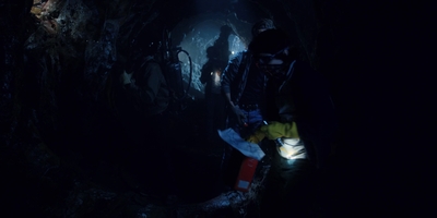 Stranger_Things_S02E09_mp46766.jpg