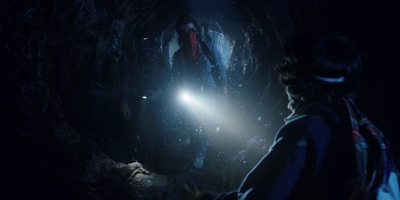 Stranger_Things_S02E09_mp46768.jpg