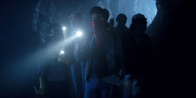 Stranger_Things_S02E09_mp46968.jpg
