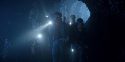 Stranger_Things_S02E09_mp46970.jpg
