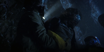 Stranger_Things_S02E09_mp47381.jpg