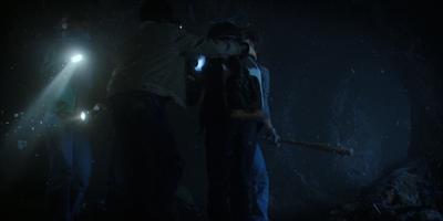 Stranger_Things_S02E09_mp47382.jpg