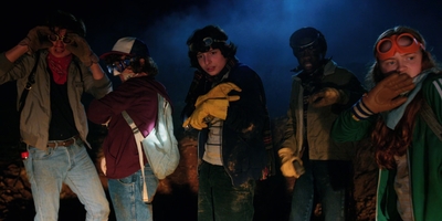 Stranger_Things_S02E09_mp47712.jpg