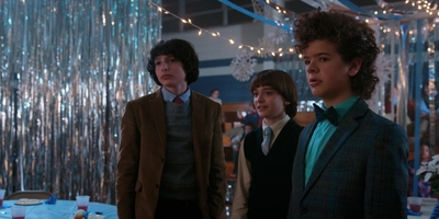 Stranger_Things_S02E09_mp48190.jpg