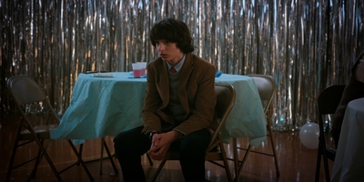 Stranger_Things_S02E09_mp48471.jpg