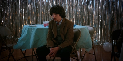 Stranger_Things_S02E09_mp48473.jpg
