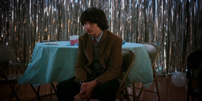 Stranger_Things_S02E09_mp48474.jpg